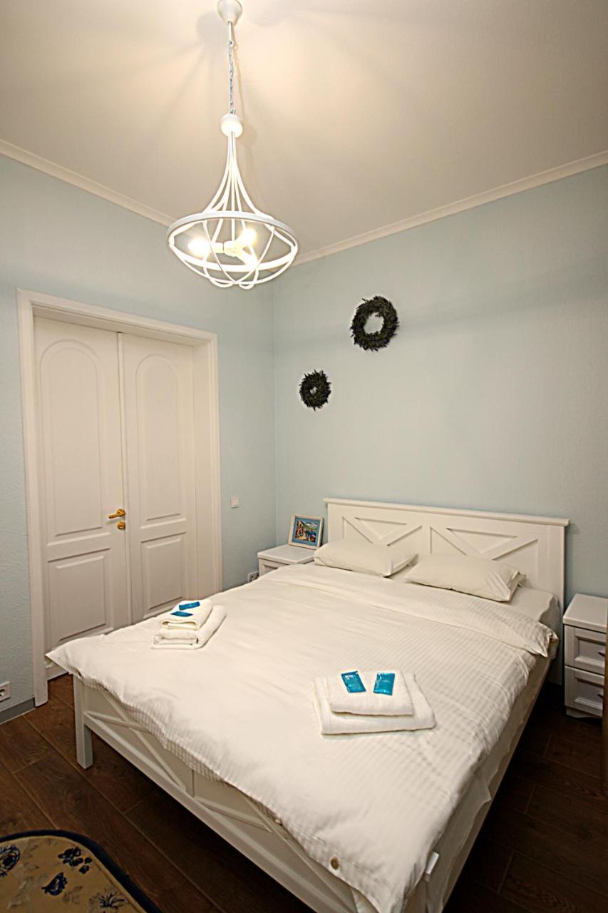 Inn Home Apartments - Kreshchatyk Area Kiev Esterno foto